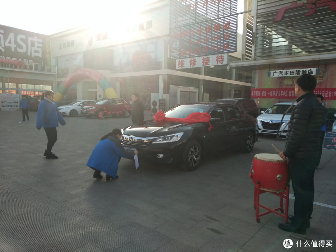 加油排队我忍了,洗车排队不能忍!自己动手洗车之九洲洗车机体验!