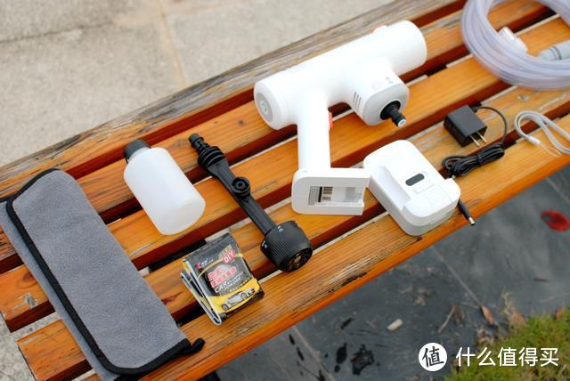 小米有品上架乐空无线便携清洗机,网友:给爱车做大保健超方便!